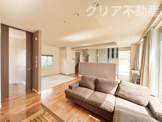 【居間・リビング】 | 高崎市島野町　美築中古住宅