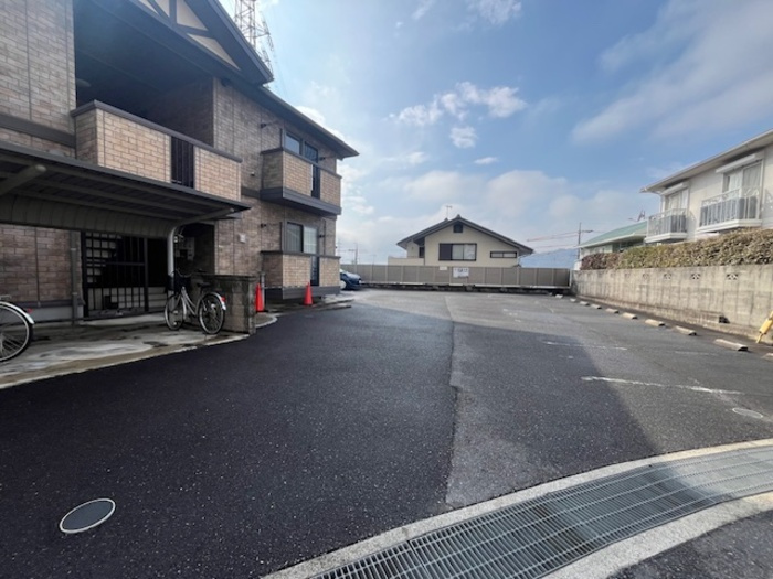 サンフィールドの駐車場|駐車場