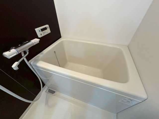 クレハ池田の浴室