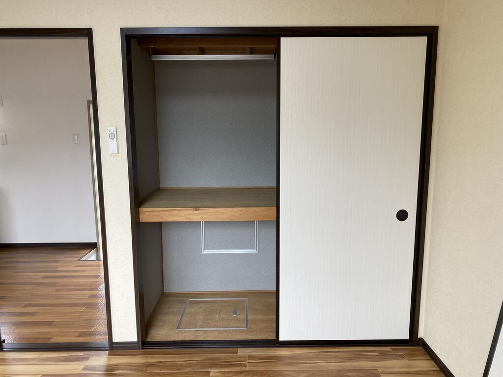 アーバンライフ本町の収納|大きな押入収納も魅力的＊