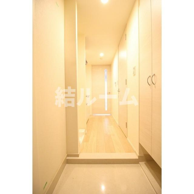 板橋区大山金井町の賃貸マンションの玄関