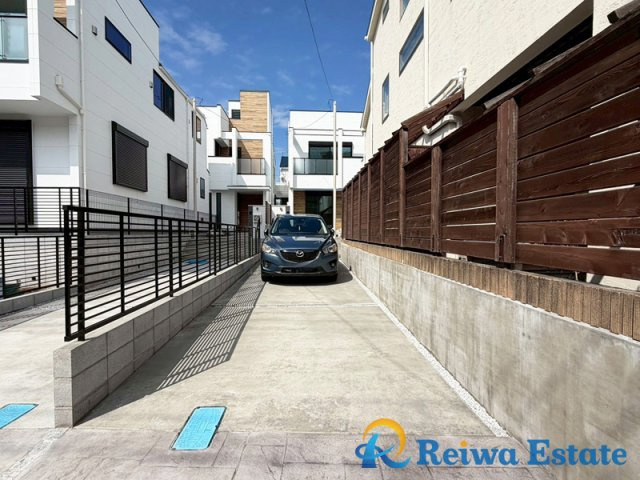 新築戸建　茅ヶ崎市東海岸南3丁目の駐車場