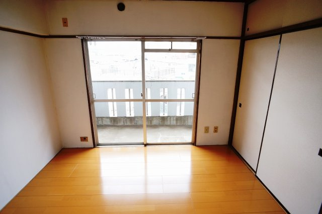 大熊マンションの居間・リビング