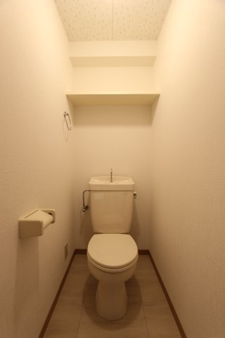 フレアシェルＫのトイレ|参考写真です。現況優先。