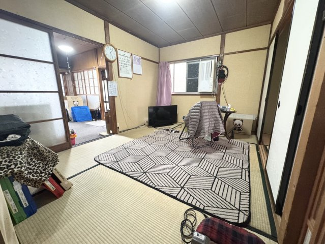 家庭菜園ができる平家♪温泉も駅も近いのどかな暮らしの最適解♪日光鬼怒川温泉の和室|和室ならではの温かな和の空間で寛ぎの時間を過ごせます