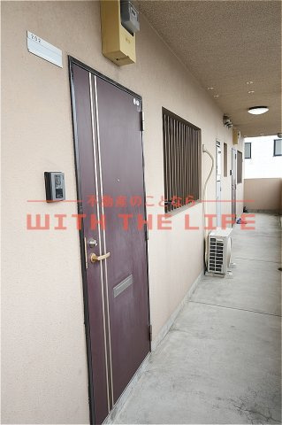 コンフォーレ【キャッシュバック対象物件】の玄関|きれいな玄関です