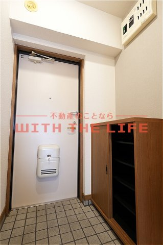 コンフォーレ【キャッシュバック対象物件】の玄関|シンプルで使いやすい玄関です