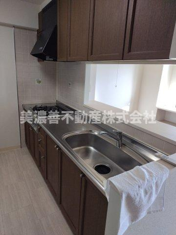 ６６３６８　エスポア岐阜・1番館のキッチン