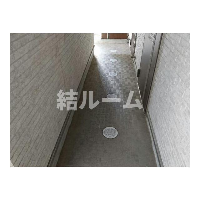 豊島区千早４丁目のアパートのロビー