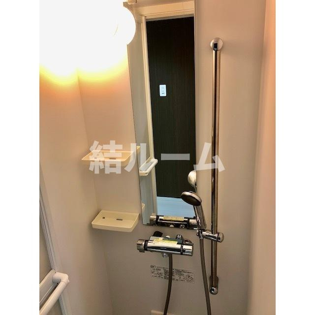 豊島区千早４丁目のアパートのシャワールーム