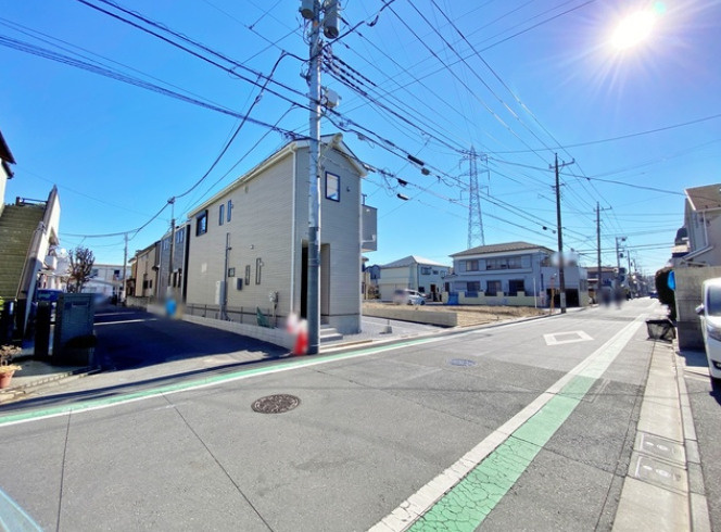 葛飾区水元４丁目の新築戸建の前面道路含む現地写真