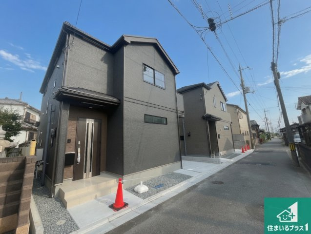加古川市東神吉町出河原　新築一戸建ての前面道路含む現地写真|車通りの少ない前面道路！お子様がいらっしゃるご家族でも安心！