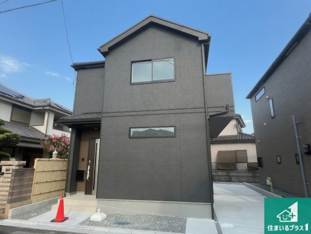 加古川市東神吉町出河原　新築一戸建ての外観|安心の10年保証！外観を美しく保ち、雨水で汚れを落とします！気になることがありましたら、お気軽にお問い合わせください！