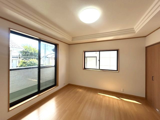 中古戸建　千曲市寂蒔の洋室|2階　8帖