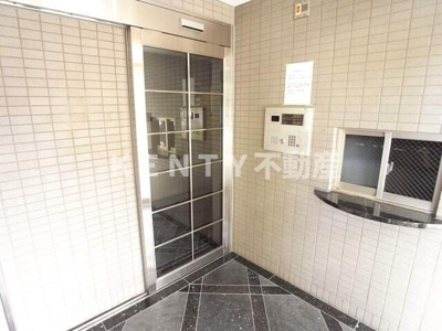 【エントランス】 | ＣＲＥＡ・Ｈ | 建物の内部です