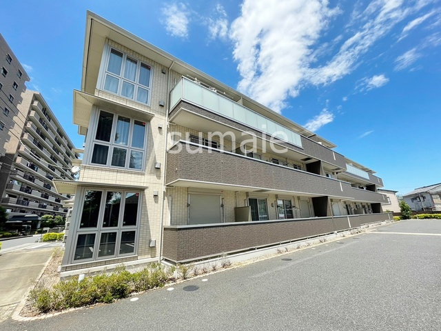 ファミーユガーデン