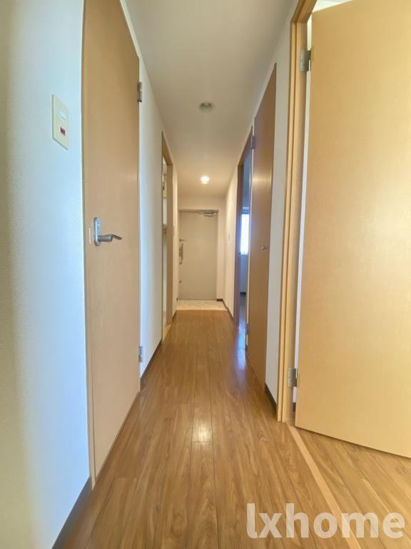 大井路の玄関|収納もある玄関です