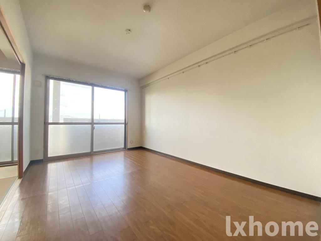 大井路の居間・リビング|こちらの居間で趣味の時間をお楽しみください