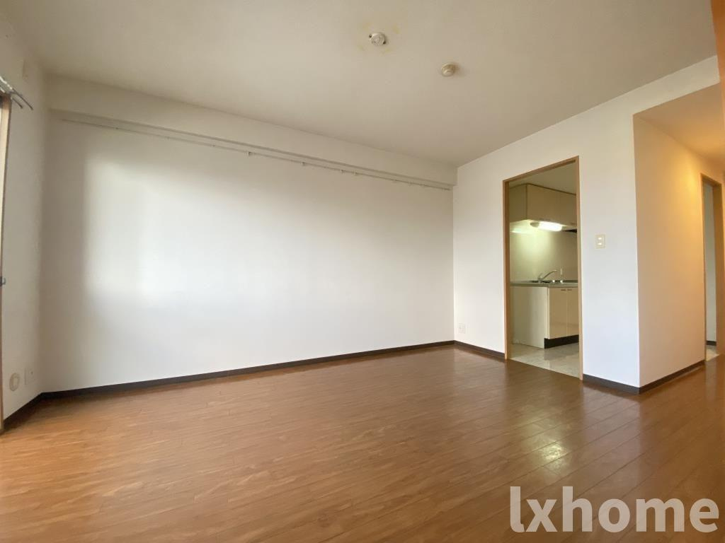 大井路の居間・リビング|こちらの居間で趣味の時間をお楽しみください