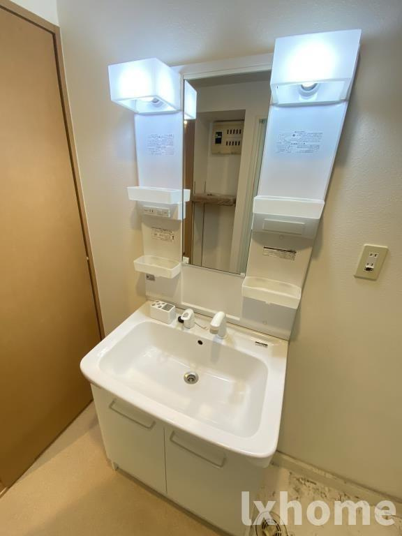 大井路の洗面所|スペースが確保できる洗面所です