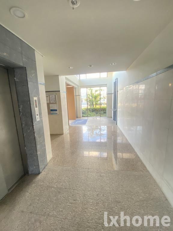 大井路のロビー|落ち着いたロビーです