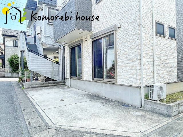 さいたま市北区日進町2丁目　01期　R中古戸建　01の駐車場|26.5.14　撮影済み