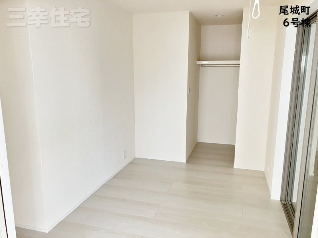 碧南市尾城町6号棟の洋室|続き間になる洋室4.63帖でリビング学習してはいかが