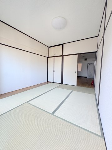 メゾンフタヤの和室
