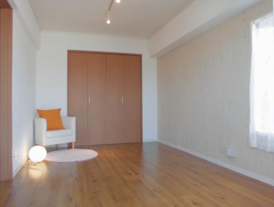 サニーパレス神陵台の洋室