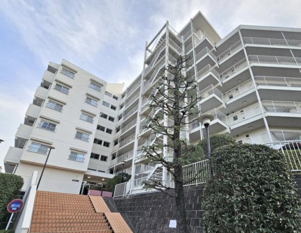 【外観】 | ご自宅から現地まで、当社スタッフがお車にて、「お迎え・お送り」をしております。ぜひお気軽にお問い合わせくださいませ♪