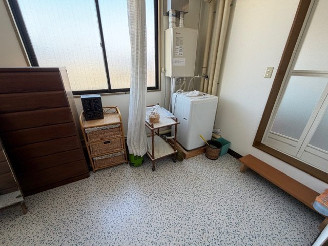 青山一丁目　中古住宅の脱衣所