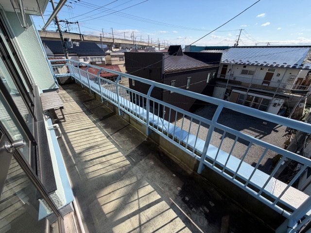 青山一丁目　中古住宅のバルコニー