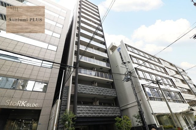 プレサンスロジェ堺筋本町の外観