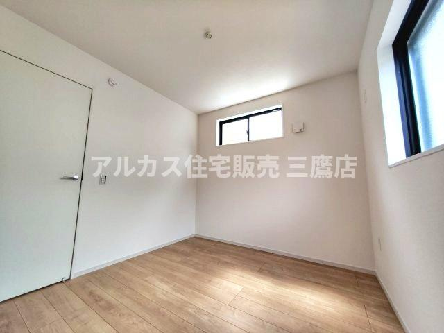 府中市浅間町４丁目 京王線 東府中駅 新築戸建の洋室