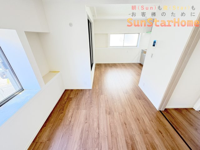 【サンスターホーム】青梅市河辺町6丁目　リフォーム済み中古戸建の居間・リビング