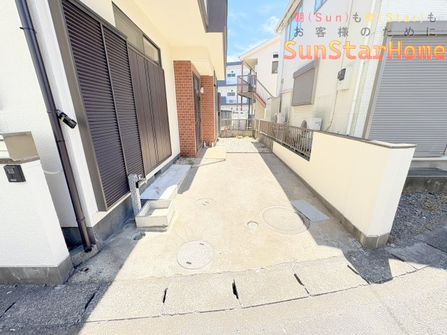 【サンスターホーム】青梅市河辺町6丁目　リフォーム済み中古戸建の駐車場