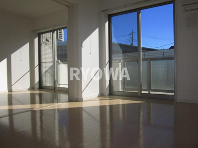 【居間・リビング】 | 神明3丁目賃貸住宅 | 掲載の写真は退去前の写真となります。