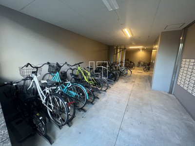 【その他共用部分】 | ワールドアイ難波南PORTA | ワールドアイ難波南PORTA　駐輪場