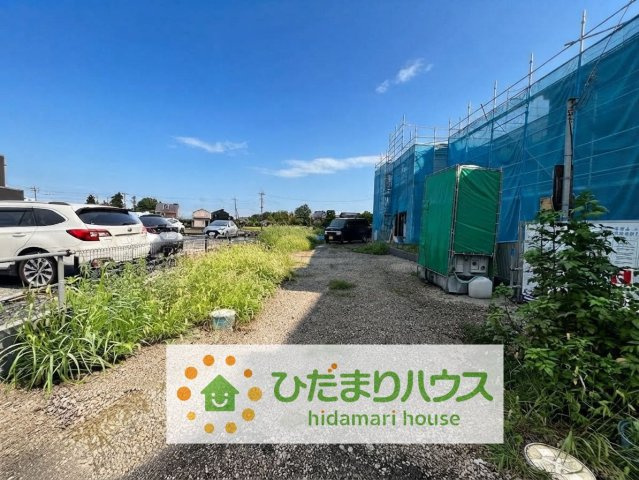 久喜市太田袋　新築一戸建て　02　グラファーレの駐車場|26/09/07　撮影