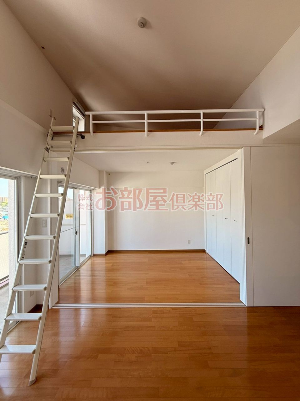 メルローズアソウの洋室|個人の部屋や寝室として使える洋室です