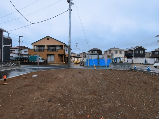 ふじみ野市仲２丁目の売地の前面道路含む現地写真