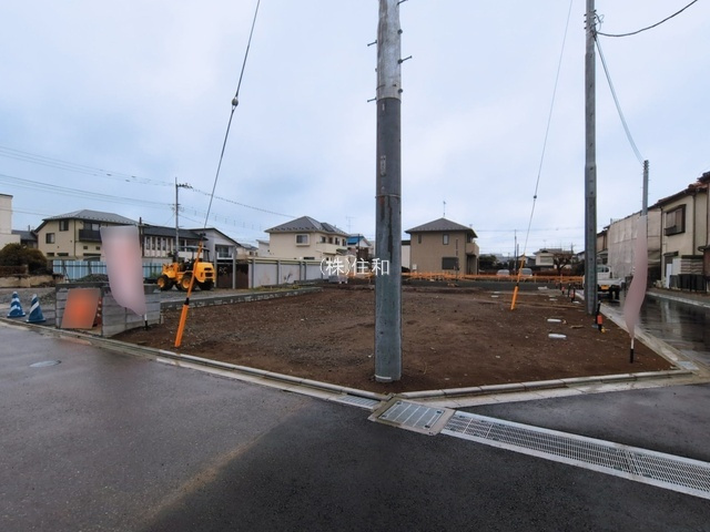 ふじみ野市仲２丁目の売地の前面道路含む現地写真
