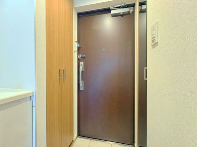 【玄関】CORVAL三軒茶屋