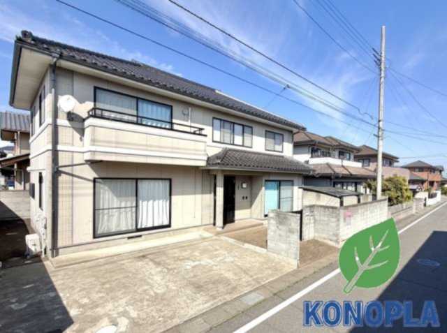 【中古戸建】前橋市六供町4丁目の外観|■外観|シンプルで洗練されたデザインは住まう人の色に染まり、個性を映し出します♪本日見学可能(*＾＾*)