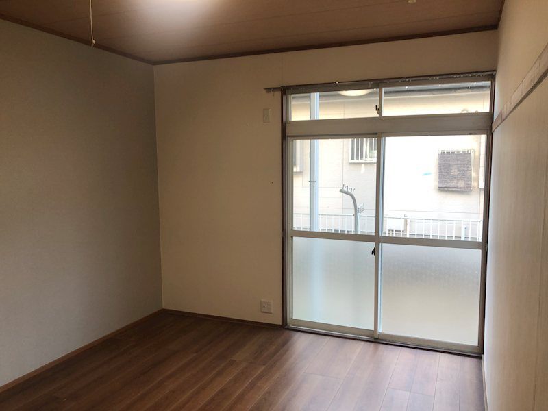 ルーミー成田68号館の洋室