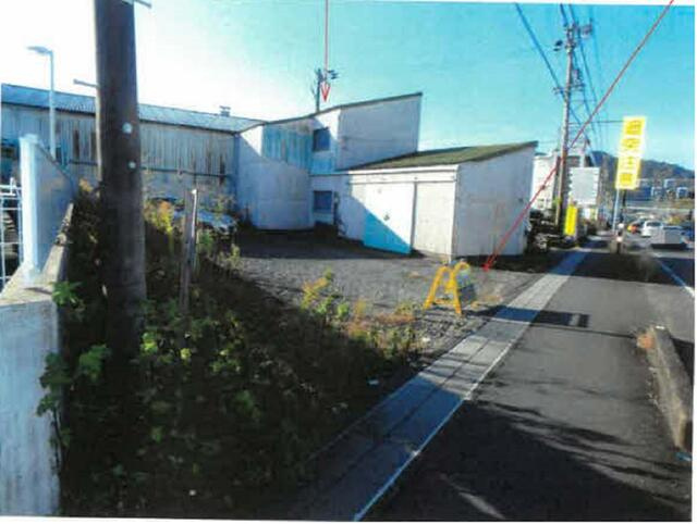 駿河区手越原 売工場の外観