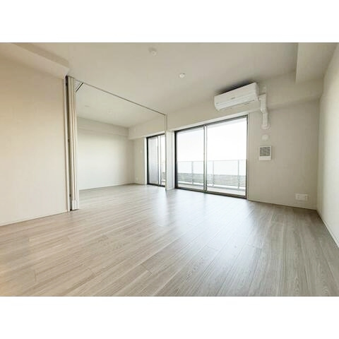 藤沢市羽鳥１丁目の賃貸マンションの居間・リビング