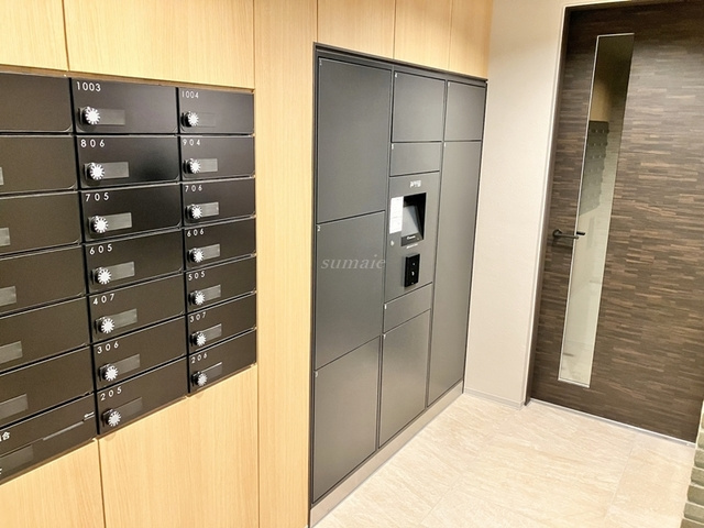 北区赤羽南１丁目の賃貸マンションのその他共用部分|宅配ボックスもあります！