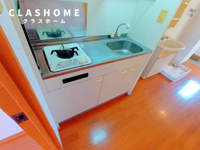 ラフレシスマン　　刈谷市近郊の賃貸ならクラスホーム刈谷店のキッチン|同物件の別部屋になります。
