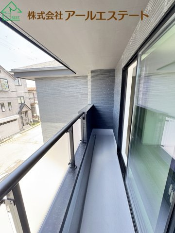 加古川市尾上町口里11期　　山陽電鉄「浜の宮駅」徒歩８分のバルコニー